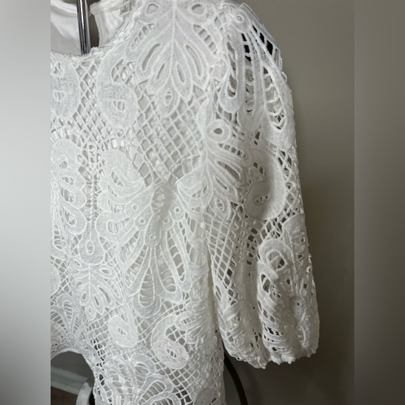 Joh white lace blouse - Picture 4 of 5